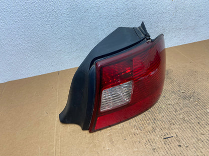 2000 - 2003 Mercury Sable Sedan Right Passenger Rh Side Tail Light AE1565 LK2