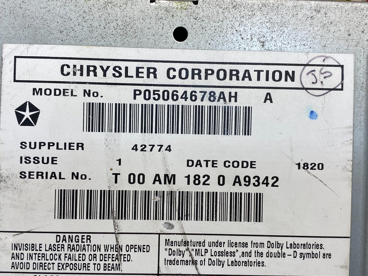 2008 2013 Jeep Dodge Chrysler Screen Display CD Player Satellite Radio AD6607 DG6