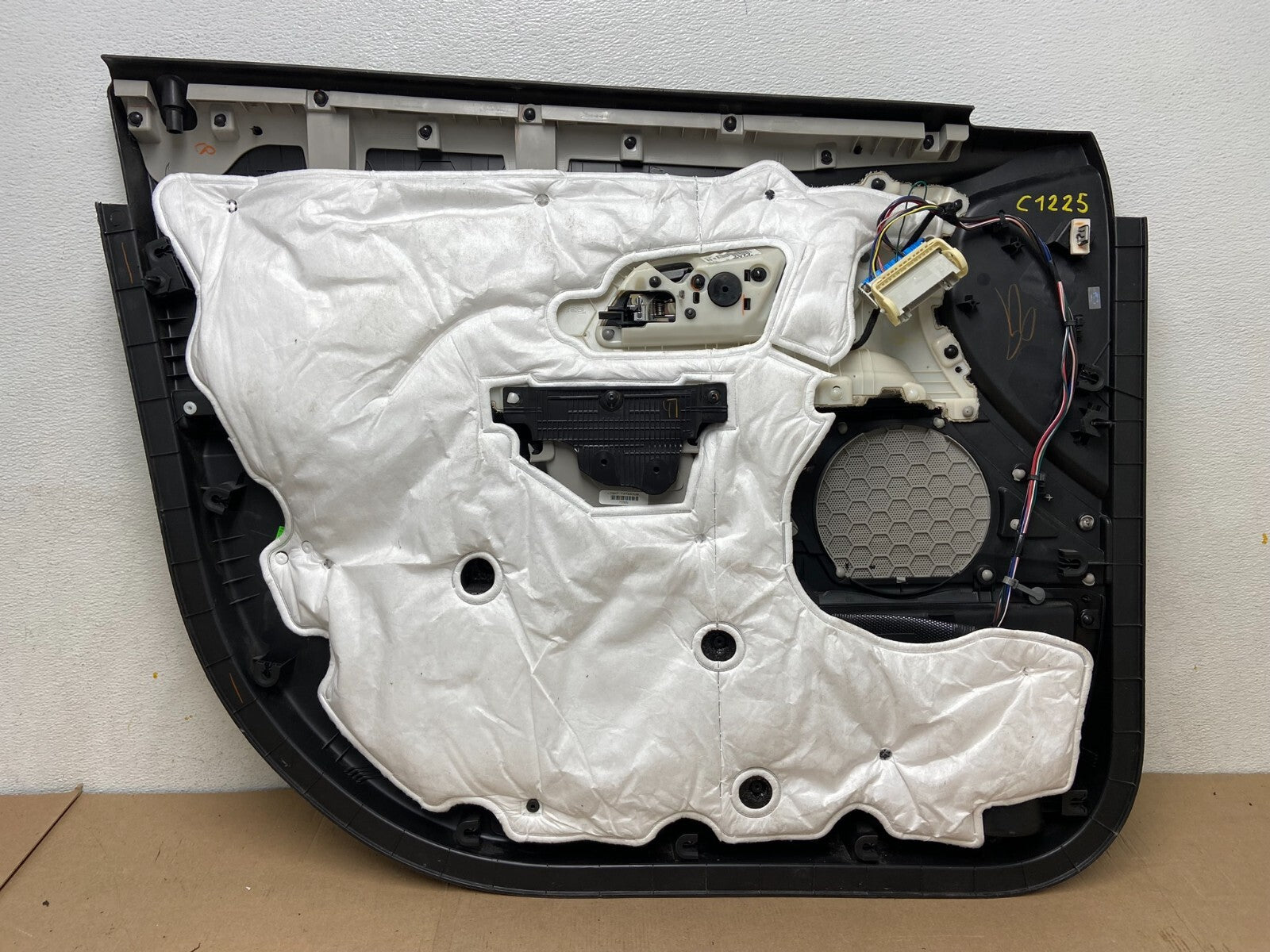2012 to 2015 Chevrolet Equinox Front Right Passenger RH Door Panel C1230 DG5