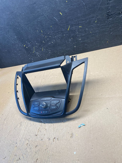2013 2014 2015 2016 Ford Escape Dash Radio Control Panel Bezel t1363 DG1