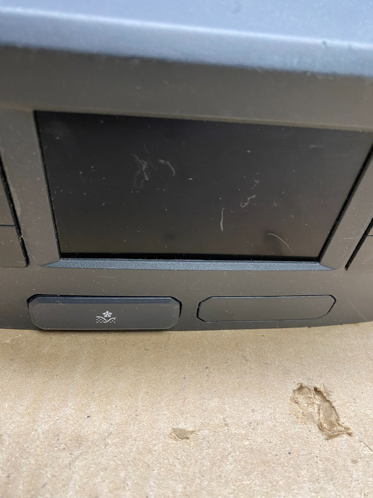 2020 to 2023 Ford  Explorer Console Radio Display Screen Air Vents Oem x5819 DG1