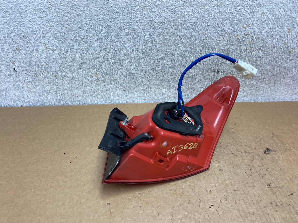 2007 - 2009 Lexus ES350 Left Driver LH Side Tail Light AI3620 LK7