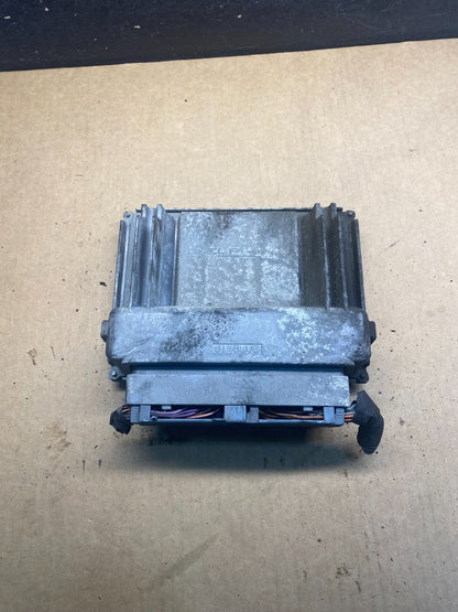 2001-2002 Silverado Tahoe Engine Computer Module 12200411 ECM ECU AH7169 DW1