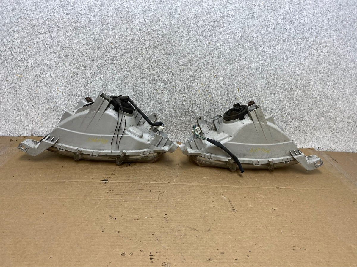 2004 2005 2006 Scion XB Left+Right Halogen Headlights AH7966 LK5
