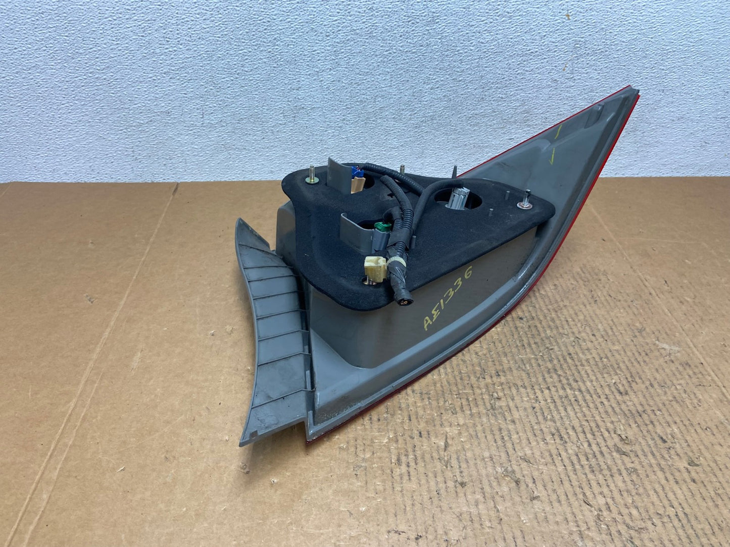 2004-2005 Honda Civic Coupe Left Driver Side Tail Light AE1336 LK5