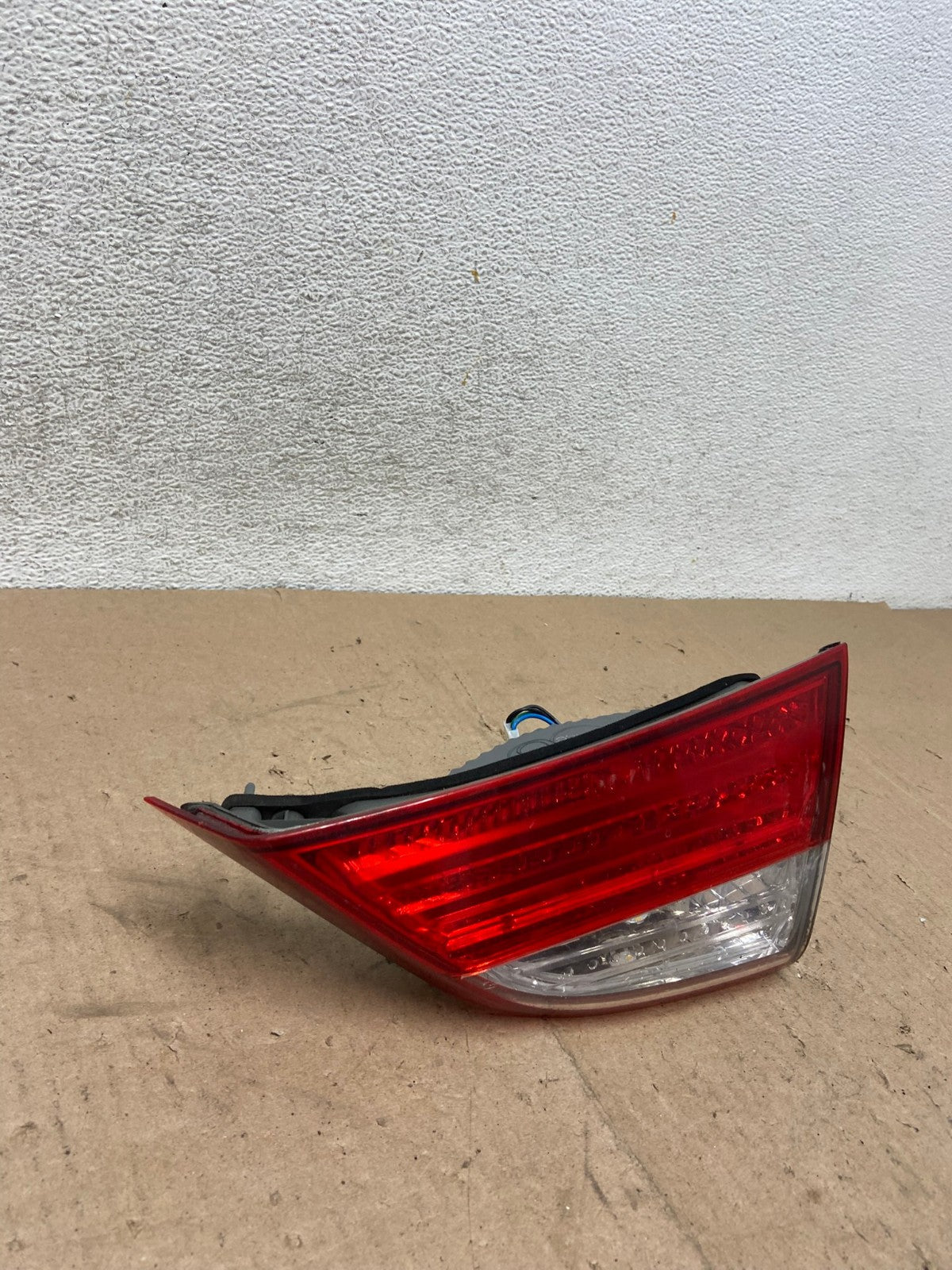 2011 2012 2013 Hyundai Elantra Inner Tail Light Right Passenger AG4907 LK1