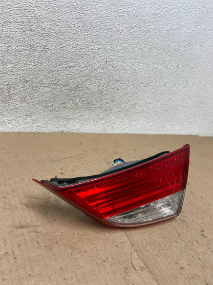 2011 2012 2013 Hyundai Elantra Inner Tail Light Right Passenger AG4907 LK1