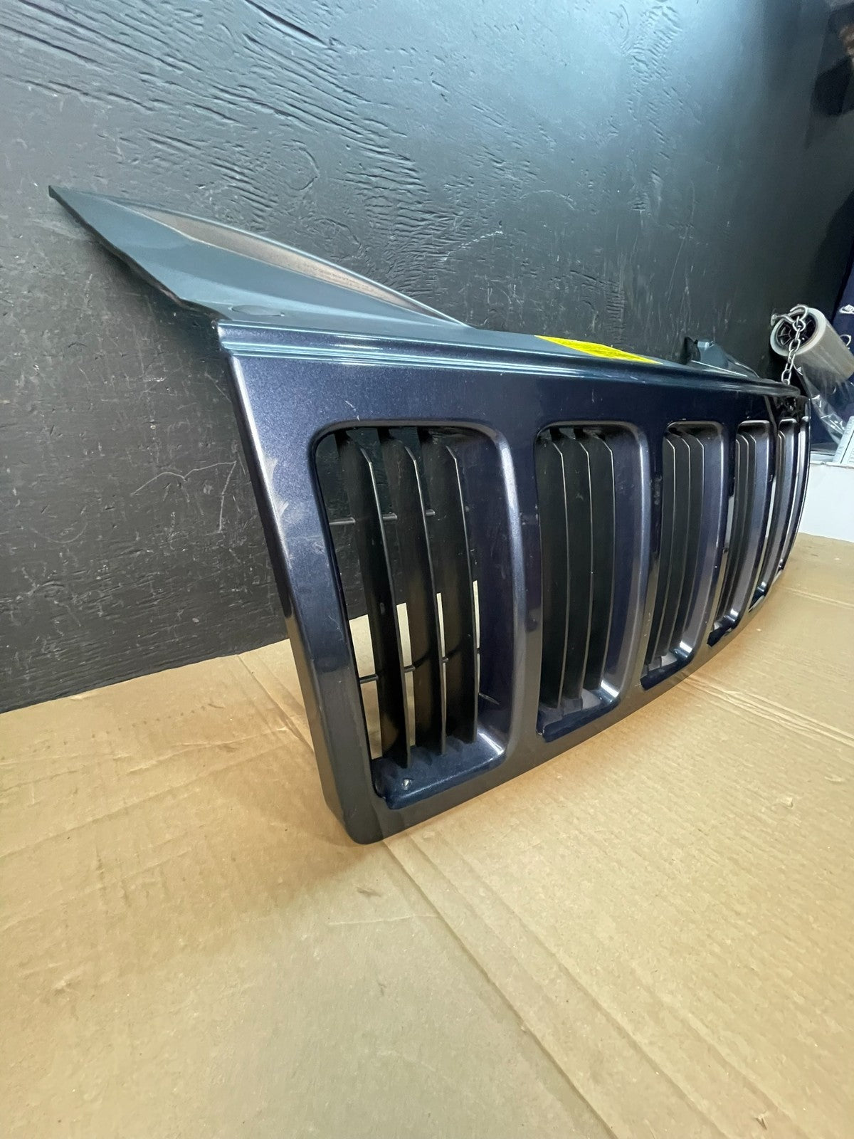 2008 2009 2010 Jeep Grand Cherokee Front Upper Grill Grille AC5325 DG1