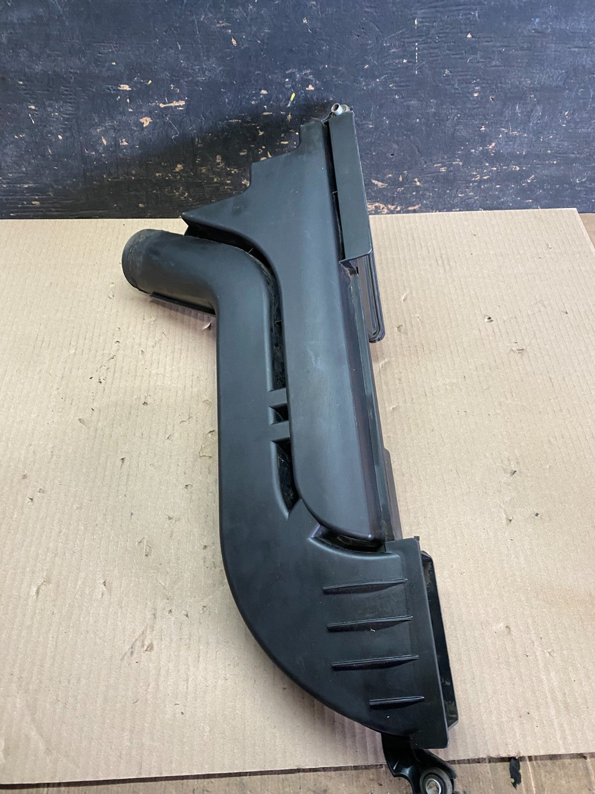 2007 to 2013 Nissan Altima 2.5L Air Duct Tube Resonator 16554-JA000 u7293 DG2