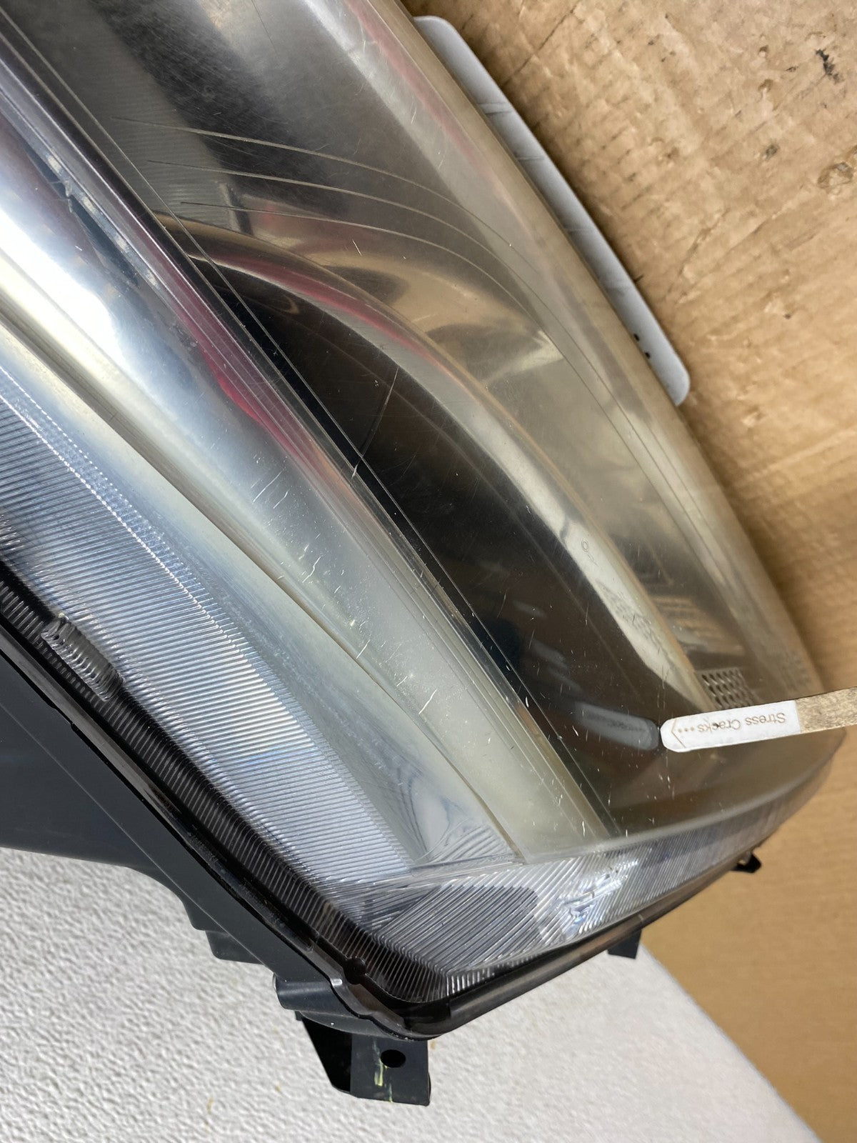 2013 to 2016 Nissan Pathfinder Left Driver LH Side Headlight Halogen AI67164