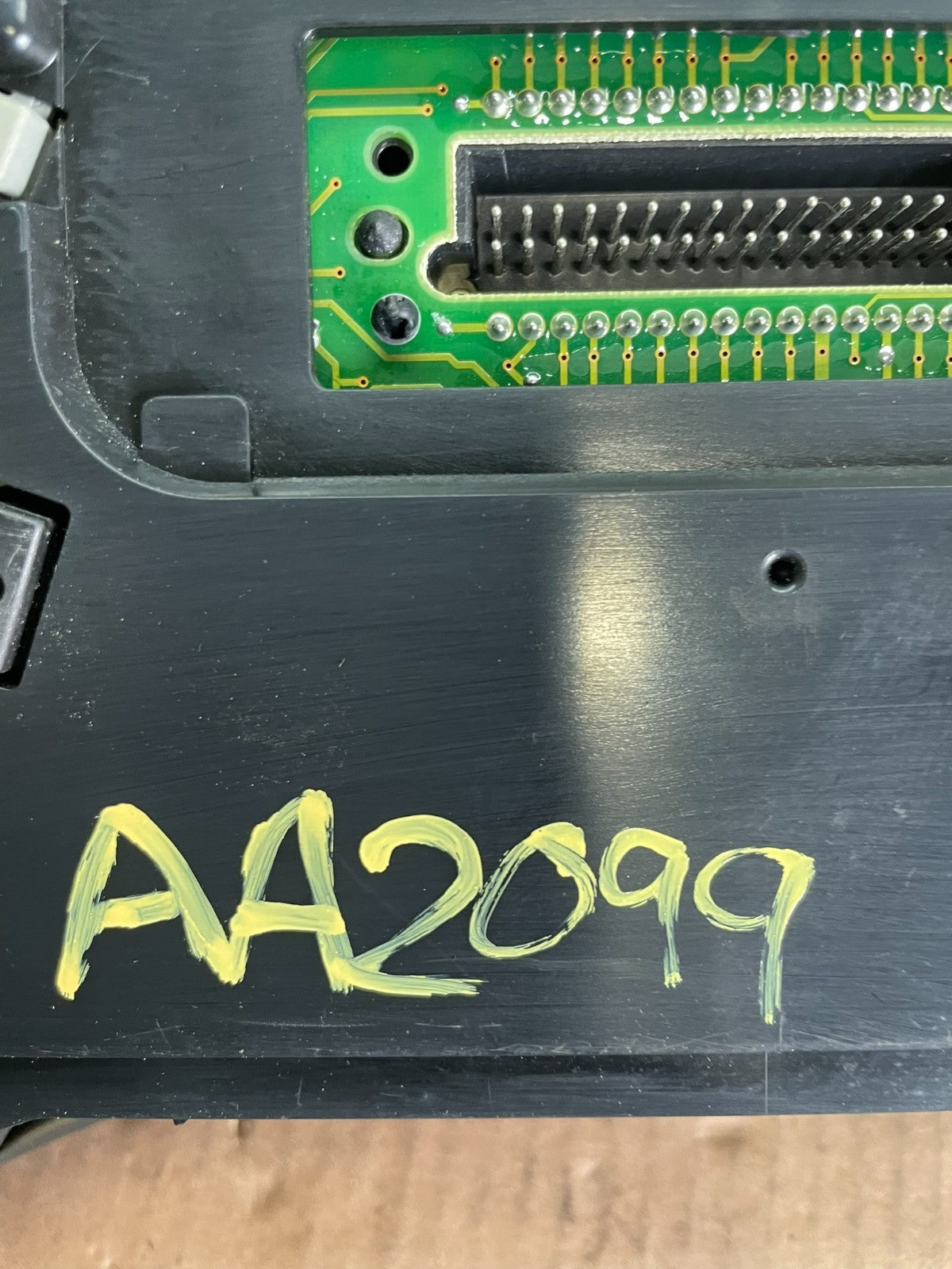 2000 to 2005 Chevrolet Astro Cluster Gauge Speedometer AA2099 DG9
