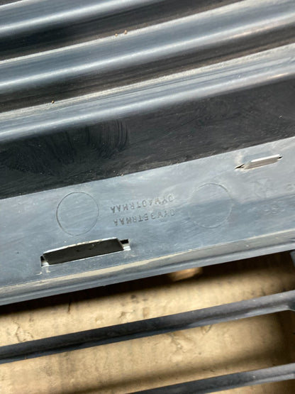 2008-2010 Dodge Grand Caravan Front Grill Grille 05113126aa X3533 DG14