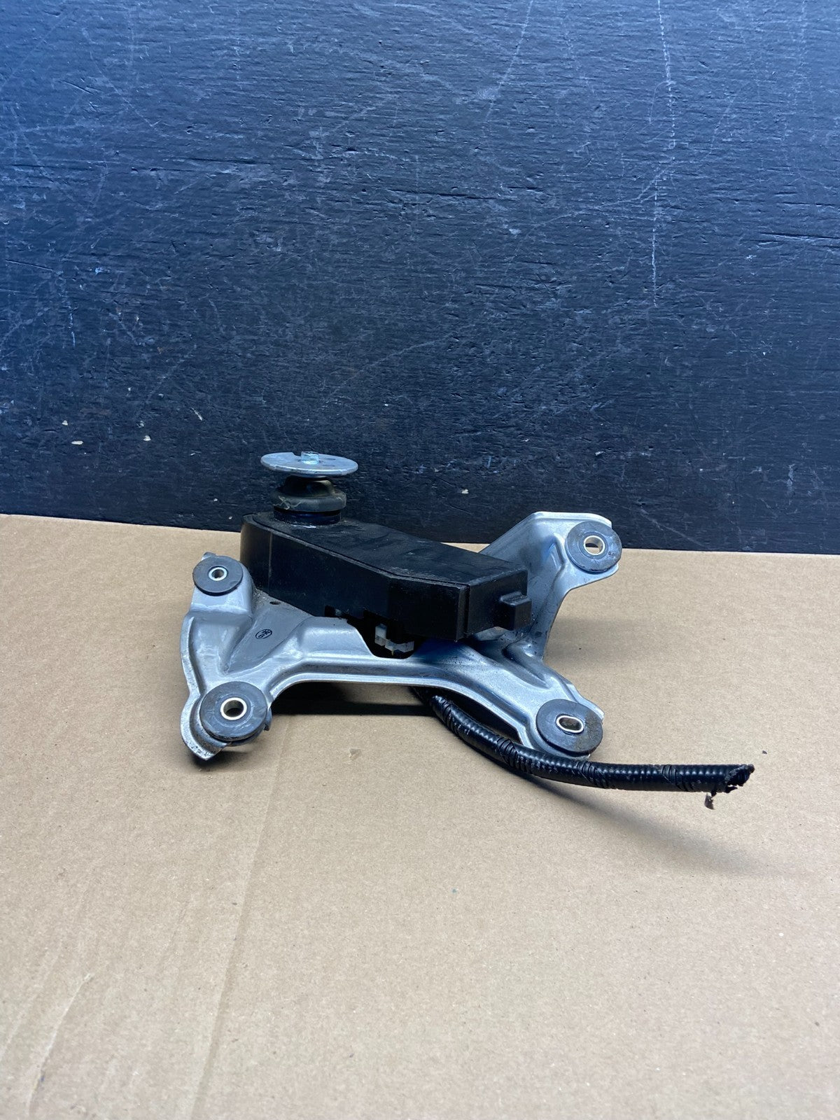 2008 to 2013 Toyota Highlander Rear Wiper Motor af9361 DG1