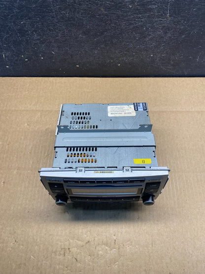 2007 to 2009 Hyundai Santa Fe AM/FM Radio CD Player AG9526 DG3