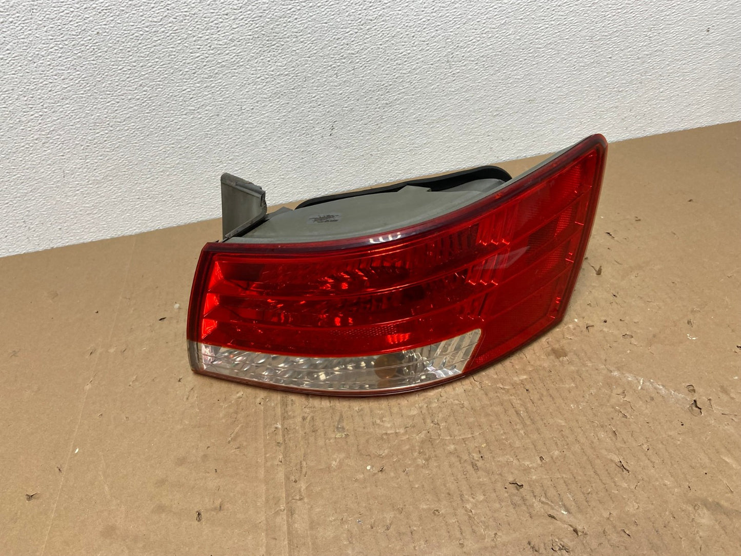 2006 2007 2008 Hyundai Sonata Right Passenger Rh Side Tail Light Oem AB6994 LK0