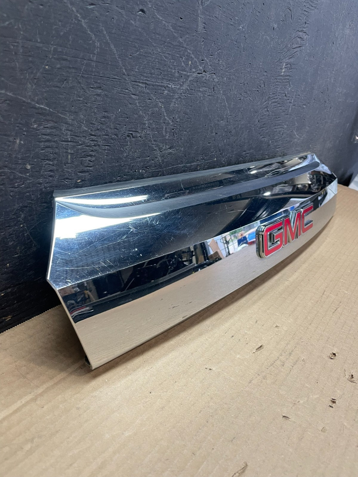 2010-2015 Gmc Terrain Lift Gate Handle Trim Back Up Camera Chrome Panel ae99312