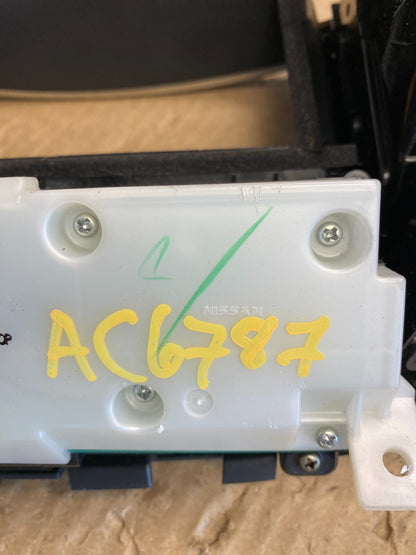 2008 to 2012 Infiniti G35 G37 Radio Player Climate Control Panel Bezel AC6787 DG6