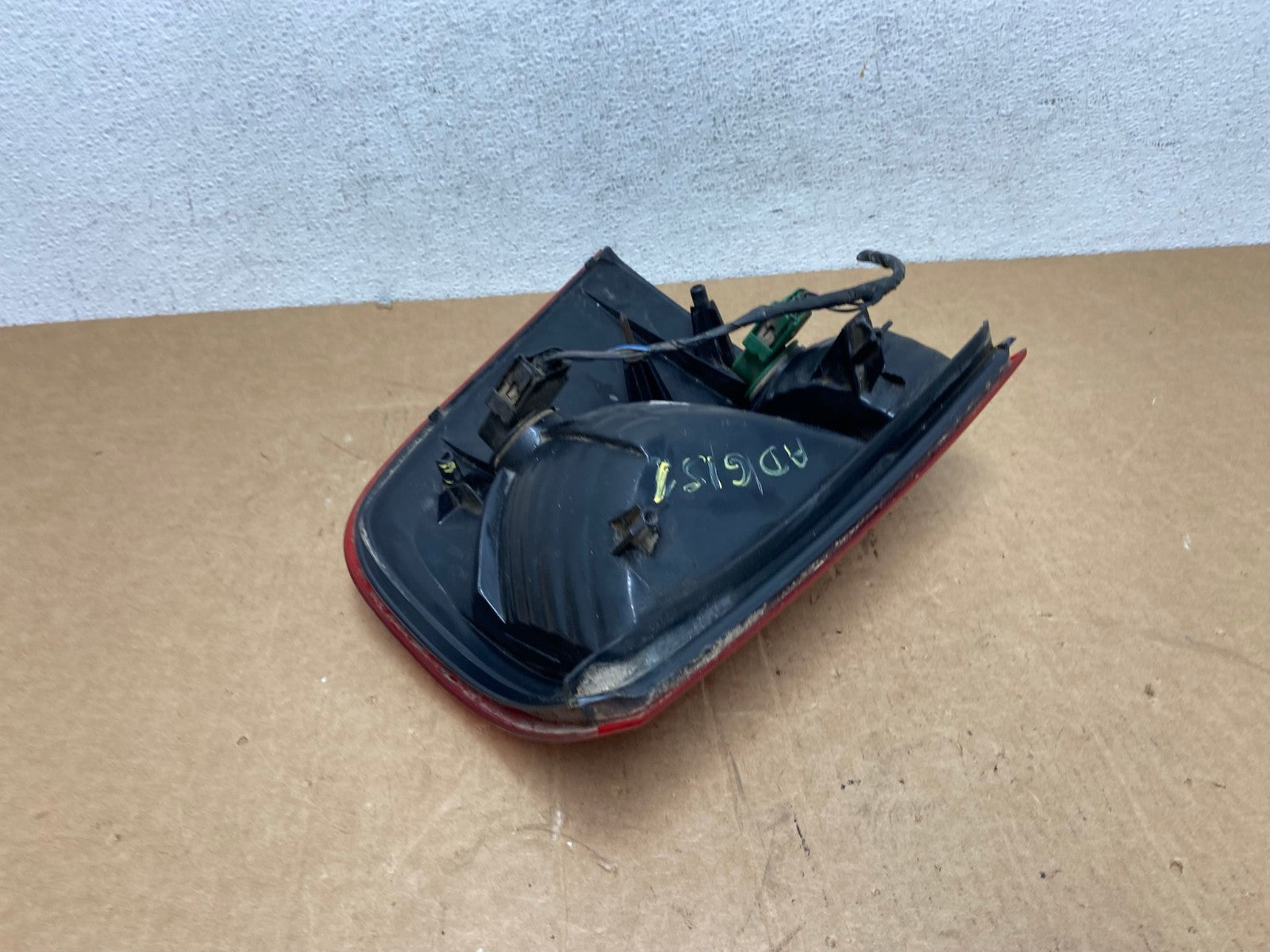 2002 to 2005 Ford Explorer Left Driver Lh Side Tail light AD61516