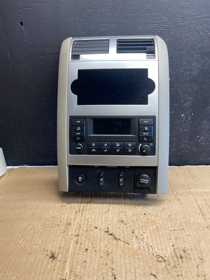 2005-2009 Dodge Durango Heat AC Climate Temp Control Radio Bezel AE2066 DG0