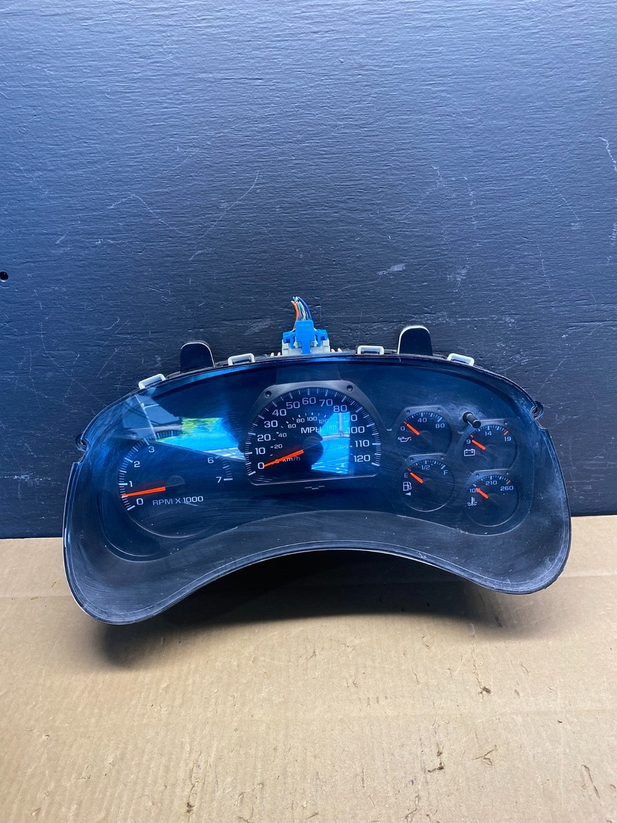 2002 to 2004 GMC Envoy Speedometer Cluster Gauge AD1610 DG0