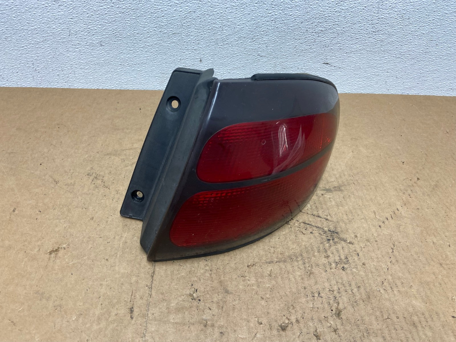 1998 - 1999 Ford Taurus Wagon Sedan Right Passenger Tail Light Oem AC3369 LK2