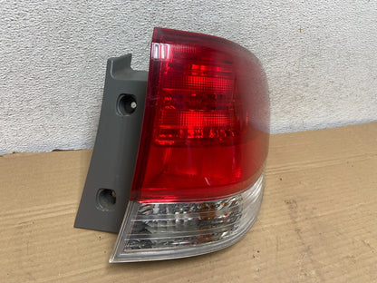 2008 2009 2010 Honda Odyssey Right Passenger Side Tail Light AG8869 DW1