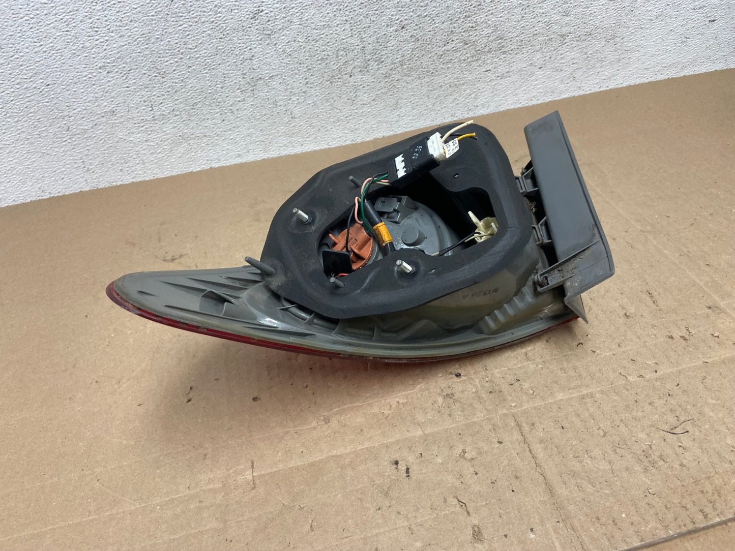 2007 to 2010 Hyundai Elantra Sedan Left Driver Side Tail Light AE6104 LK4