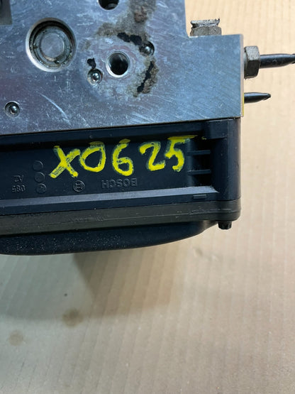 2008 to 2010 BMW 5-Series ABS Anti-Lock Brake Pump 3451 6774679-01 OEM x0625 DG6