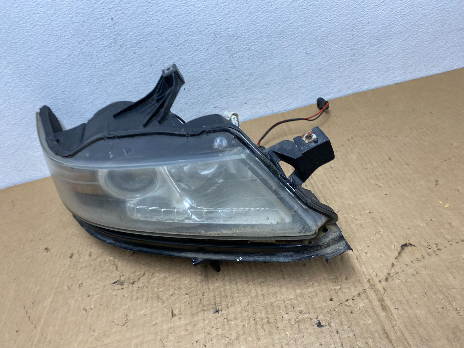 2004 2005 2006 Acura TL Headlight Right Passenger Side Xenon HID AC8150 DW1