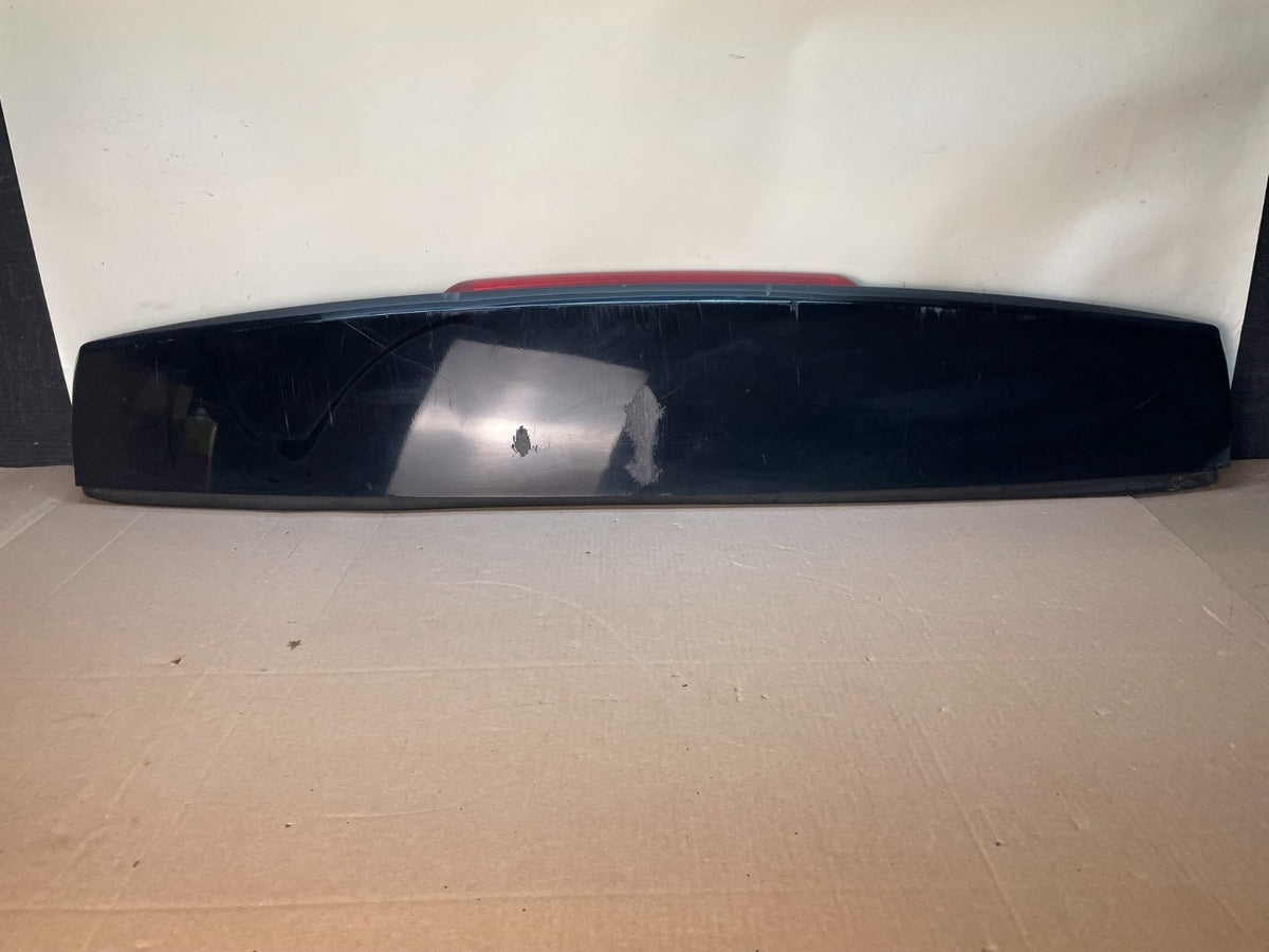 2007-2014 Chevrolet Tahoe Suburban Yukon Spoiler Wing 3rd Brake Light ai8625 DG0