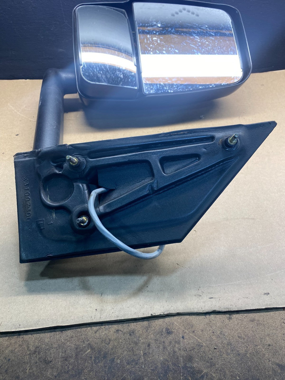 2009 to 2018 Chevrolet Express G3500 G4500 Left Driver LH View Mirror ab7155 DG3
