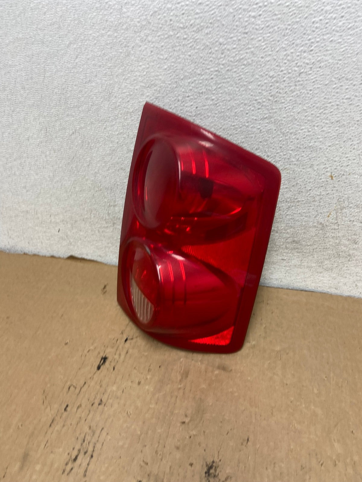 2005-2011 Dodge Dakota Right Passenger Rh Side Tail Light AG2166 LK1