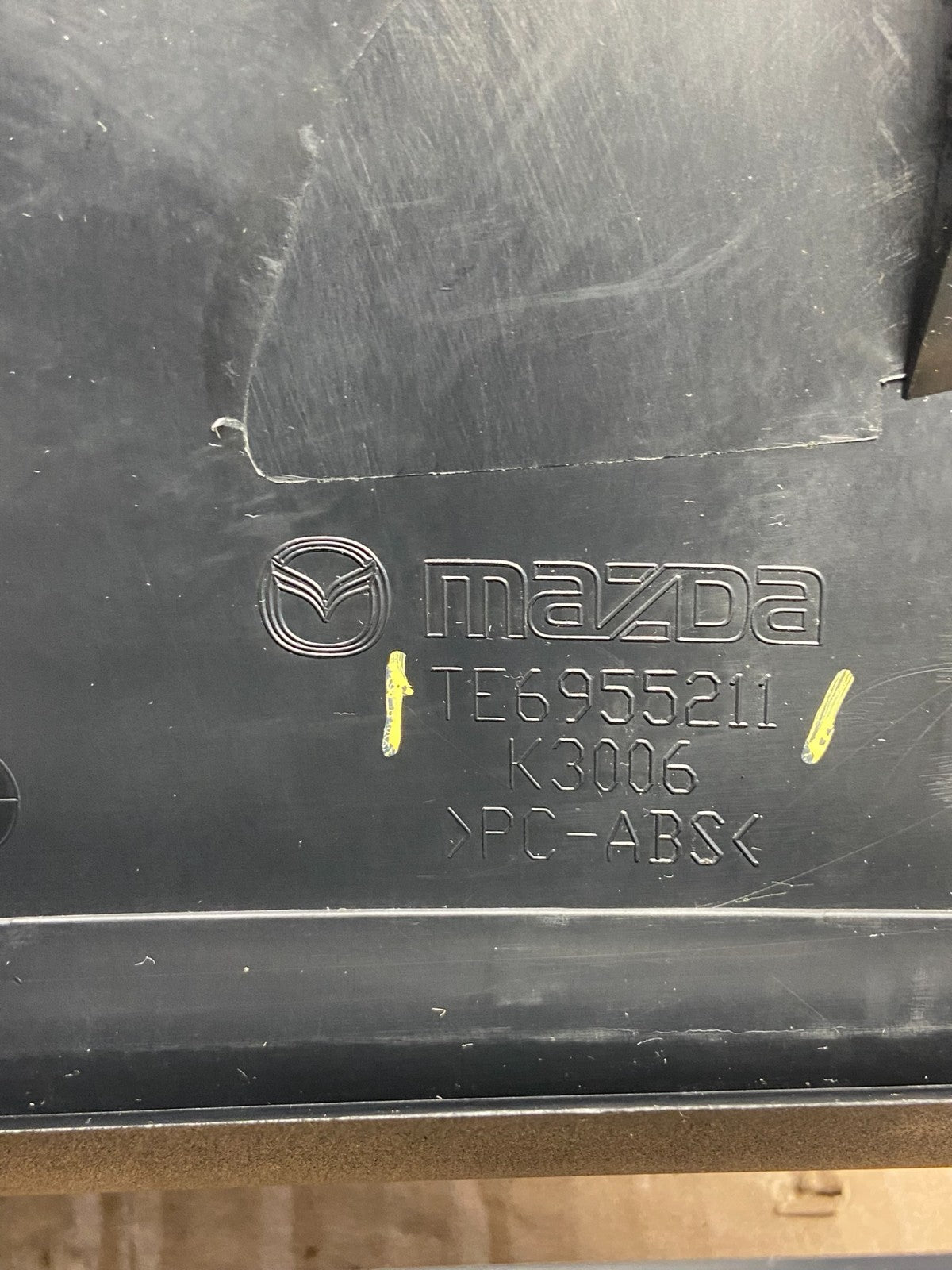 2010 - 2015 Mazda CX-9 Radio Dash Trim Bezel W/Vent AC Climate Control af6367 DG7