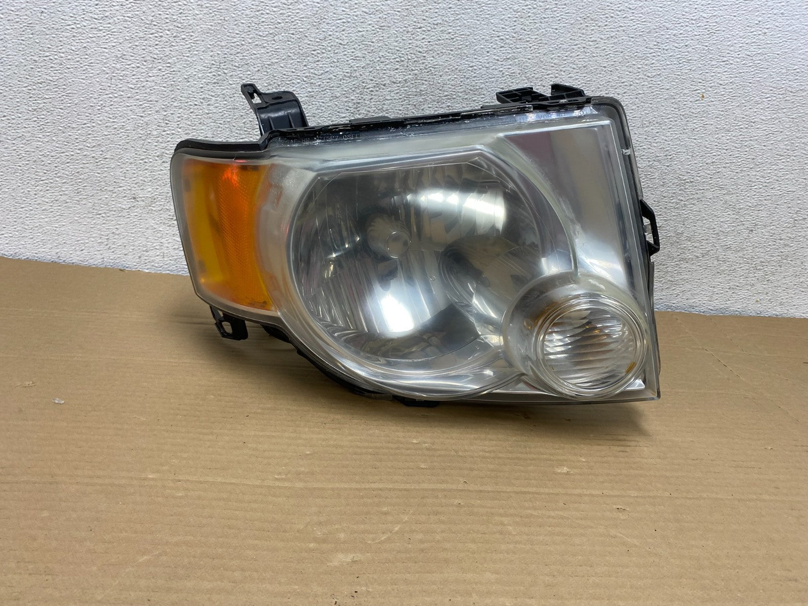 2008 to 2012 Ford Escape Headlight Right Passenger RH Side Halogen AG8843 DW0