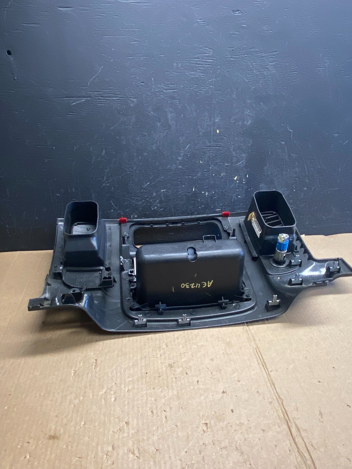 2002 to 2005 Dodge Ram Radio Climate Control Dash Air Vent Bezel Trim AE4230 DG3