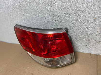 2013 to 2016 Nissan Pathfinder Left Driver Lh Side Tail light AE8959 LK1