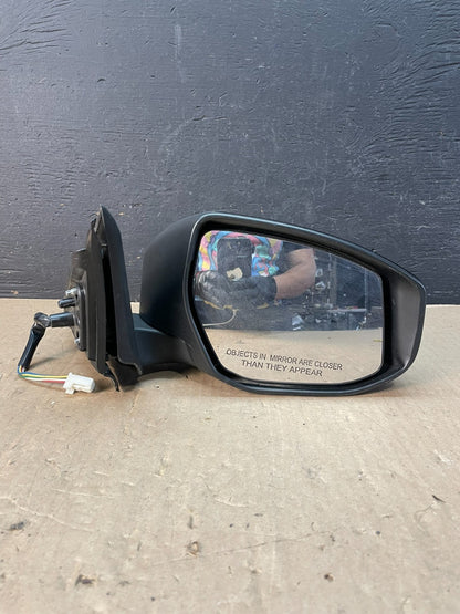 2013-2018 Nissan Altima Right Passenger View Power Turn Door Mirror AD5829 DW8