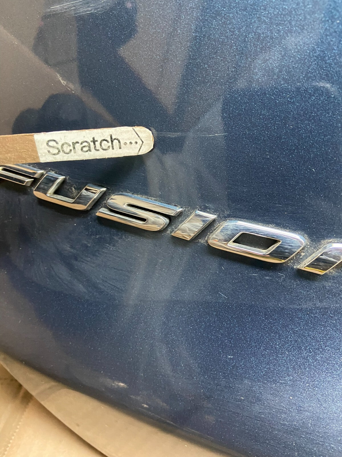 2013 to 2016 Ford Fusion Trunk Tail Gate Panel Molding License Trim OEM E8427 DG4