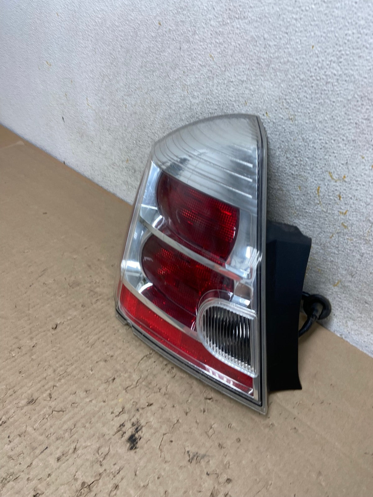2007 to 2012 Nissan Sentra Left Driver LH Side Tail Light AI2437 LK1
