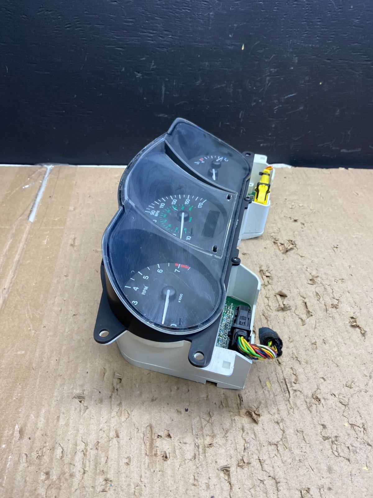 2001 - 2002 Jaguar XJ8 Vandenplas Instrument Cluster Gauge Speedometer AB5781 DG1