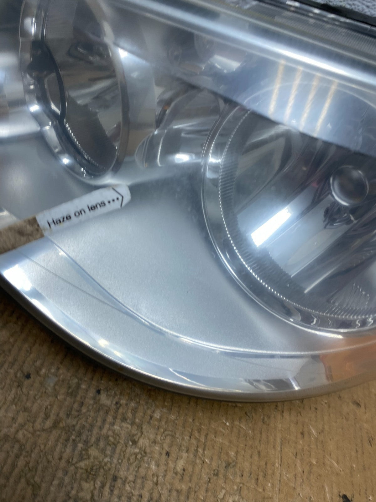 2008 to 2016 Chrysler Town and Country Left Driver Lh Side Headlight AE2715 DW4