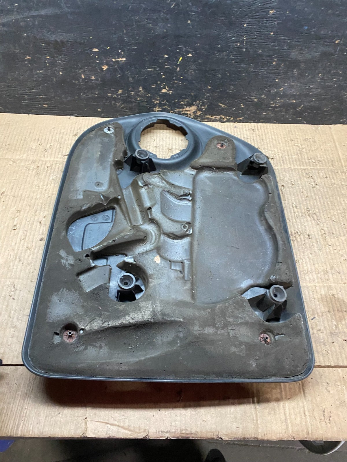 2014 to 2022 Jeep Cherokee 3.2L V6 VVT Engine Motor Cover OEM T9918 DG6