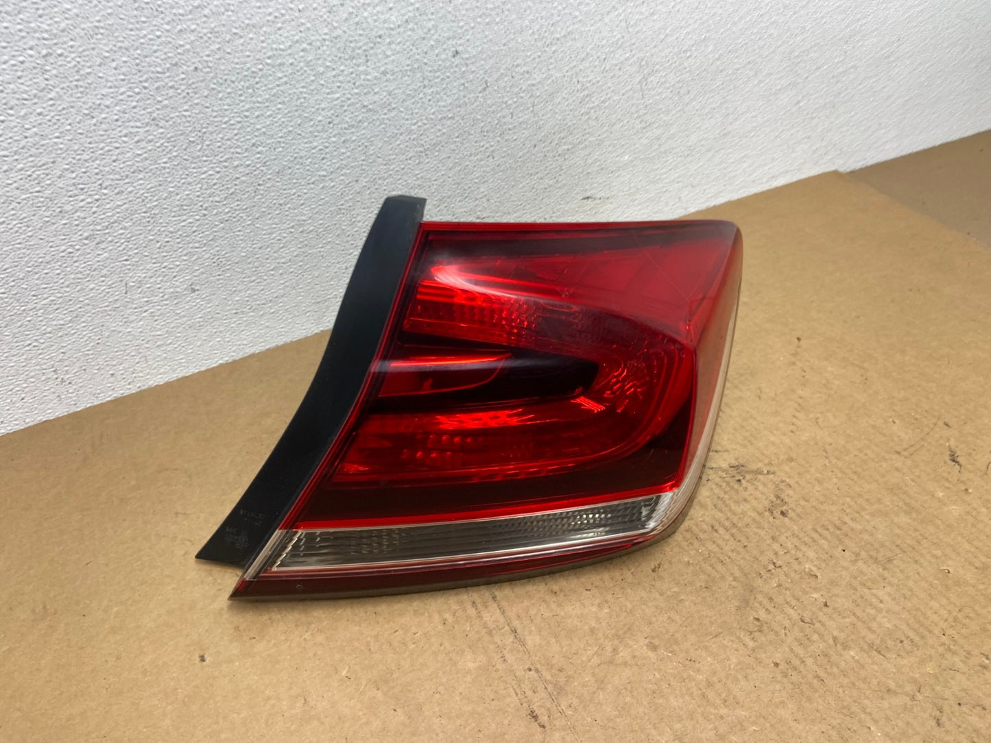 2013 to 2015 Honda Civic Sedan Right Passenger RH Side Tail Light Oem AC1822 LK2