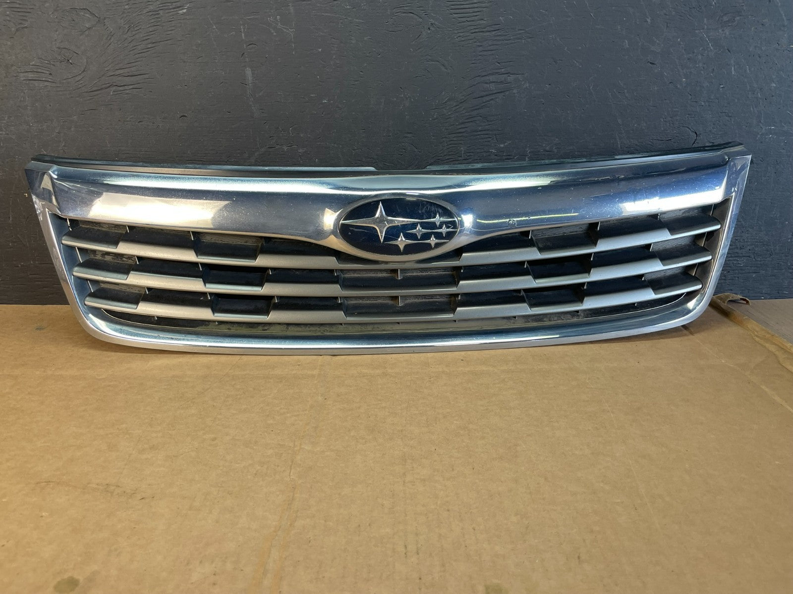 2009 2010 Subaru Forester Front Upper Chrome Grille Grill AE0850 DG0