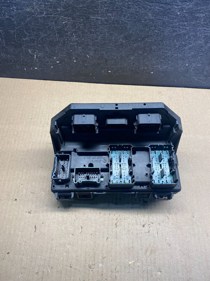 2008 2009 Jeep Wrangler Integrated Power Fuse Box 04692289AF ah1707 DG0