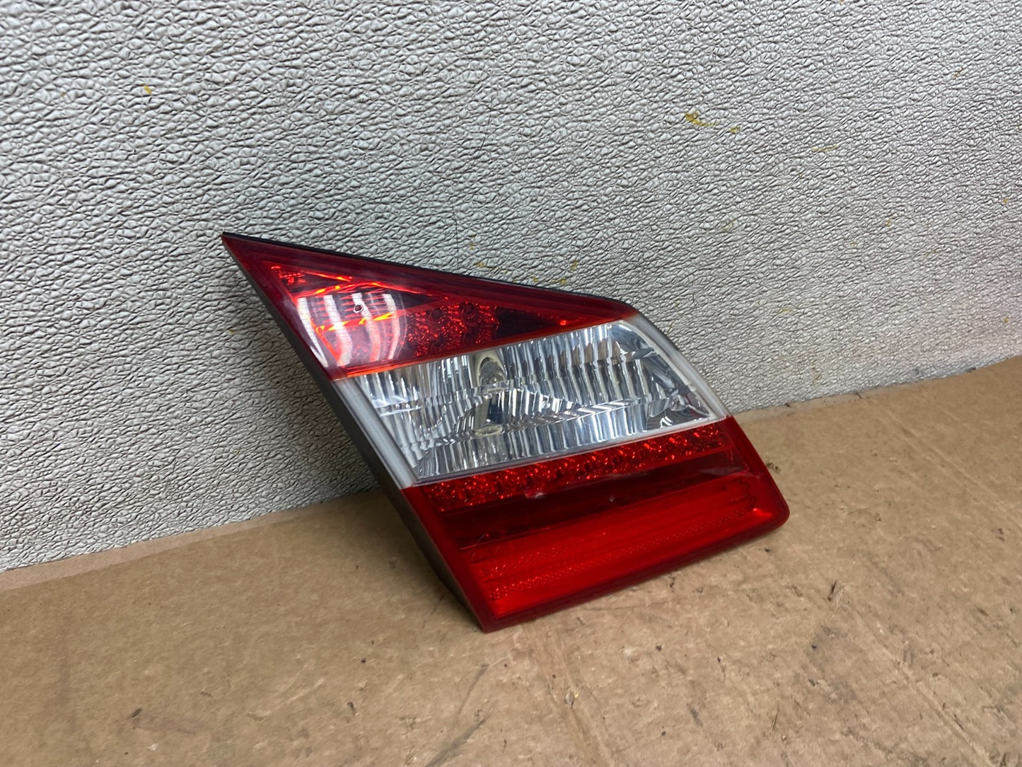 2012-2014 Hyundai Genesis Sedan Left Driver LH LED Inner Tail light AA3709 DW2