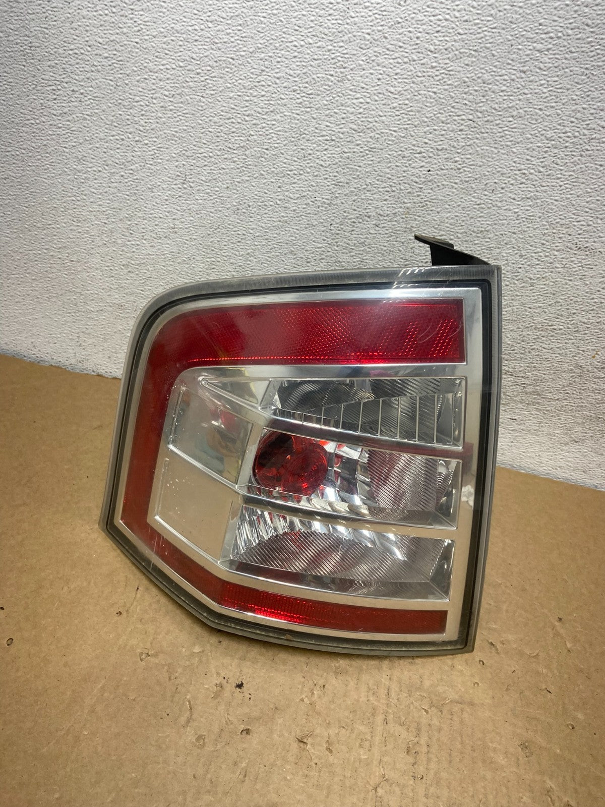 2007 2008 2009 2010 Ford Edge Tail light Left Driver LH Side AF7360 DW0