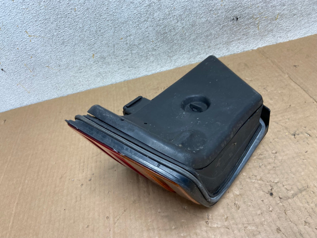 1994 to 1995 Mercedes E Class W124 Left Driver LH Side Tail Light AI5454 LK5