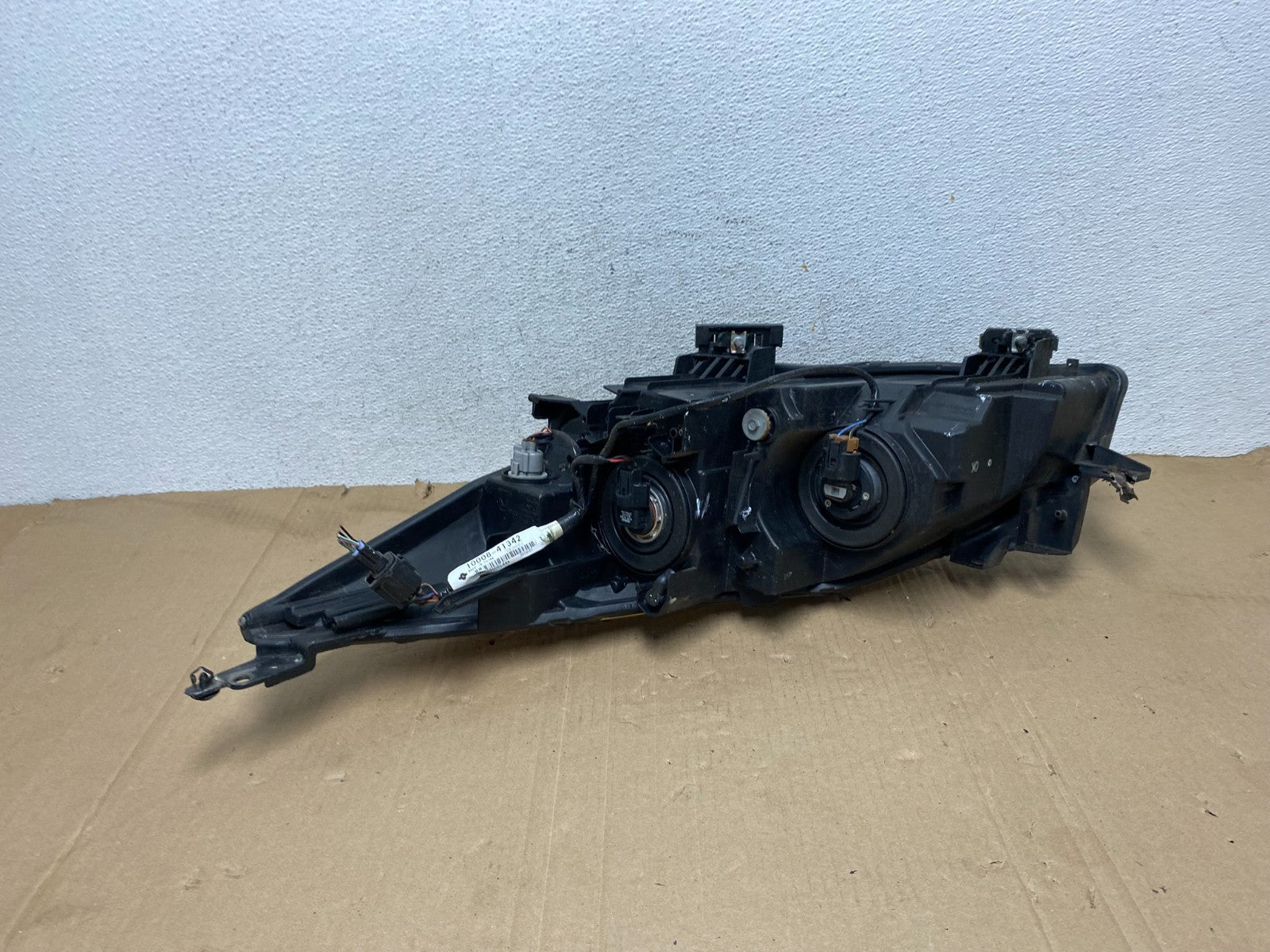 2010 - 2013 Mazda 3 Halogen Right Passenger Rh Side Headlight AE9106 DW6