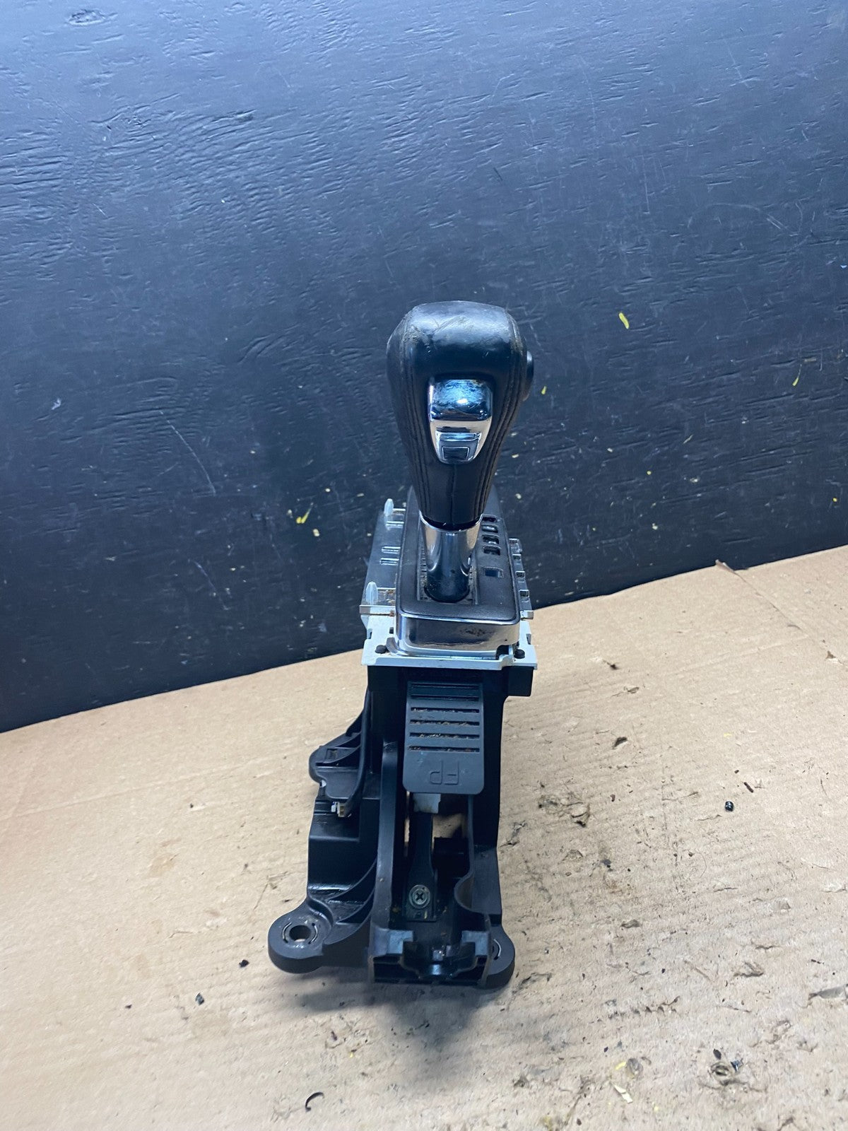 2009-2017 Chevrolet Traverse Automatic Transmission Shifter Gear Knoob q2449 DG3